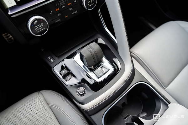 Jaguar E-pace D165 MHEV S R-Dynamic AWD