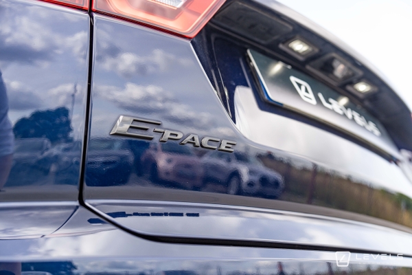 Jaguar E-pace D165 MHEV S R-Dynamic AWD