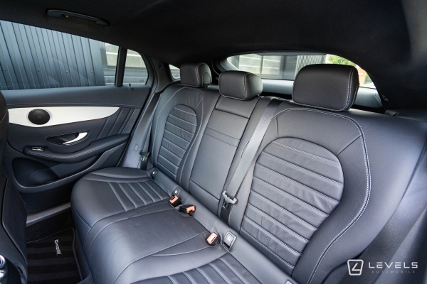 Mercedes GLC COUPE 300E 4MATIC AMG LINE 9G-TRONIC