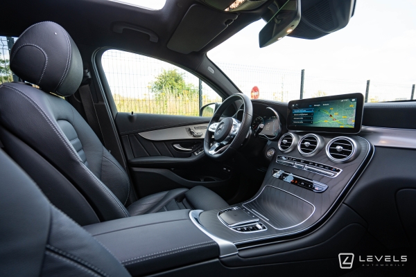 Mercedes GLC COUPE 300E 4MATIC AMG LINE 9G-TRONIC