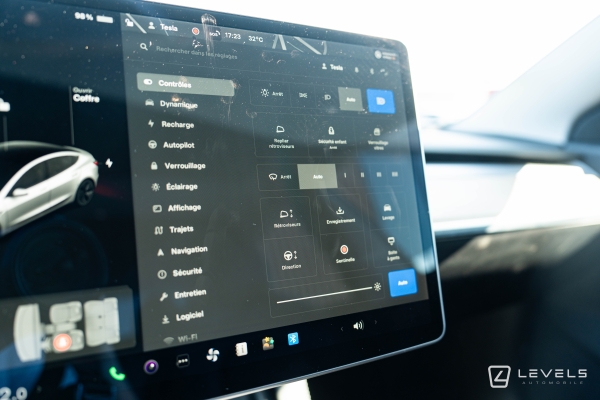 Tesla MODEL 3 Standard Plus RWD