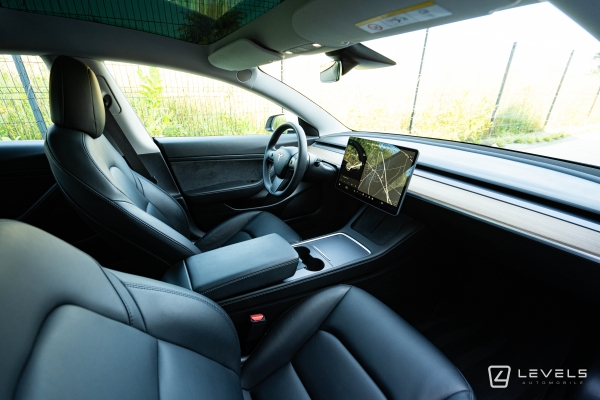 Tesla MODEL 3 Standard Plus RWD