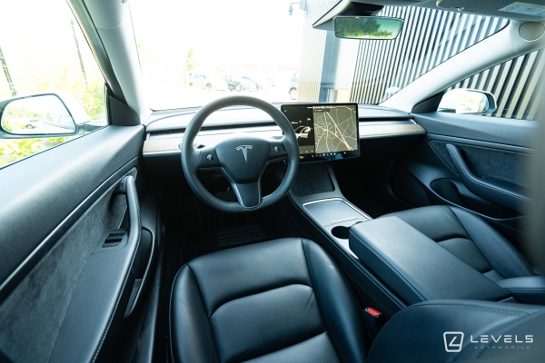 Tesla MODEL 3 Standard Plus RWD