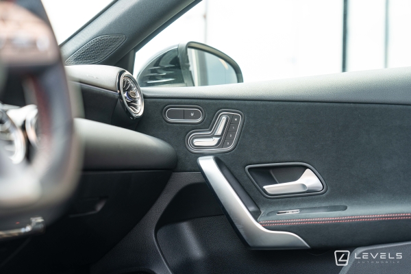 Mercedes Classe A 250E AMG LINE 8G-DCT