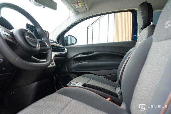 Fiat 500e 42kwh 118 ch Icône