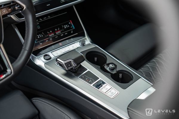 Audi A6 Avant 55 TFSIe QUATTRO 367ch COMPETITION S TRONIC