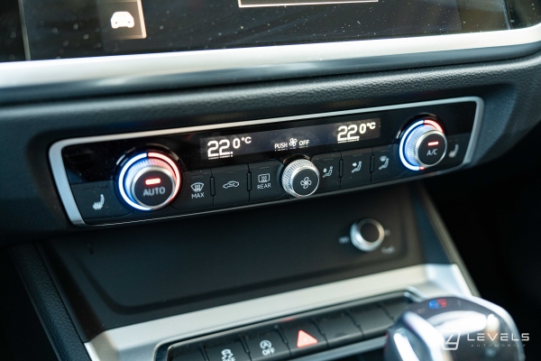 Audi Q3 35 TFSI 150 CH DESIGN S TRONIC 7