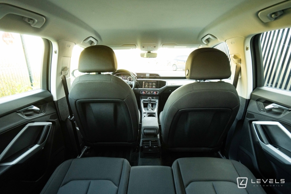 Audi Q3 35 TFSI 150 CH DESIGN S TRONIC 7