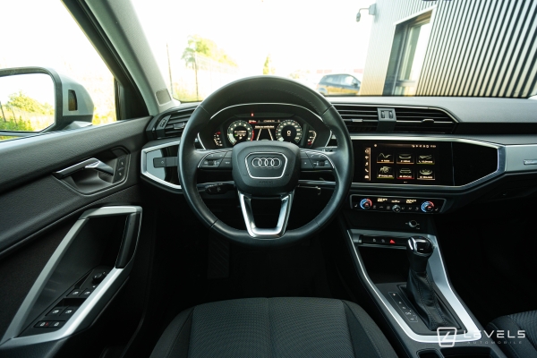 Audi Q3 35 TFSI 150 CH DESIGN S TRONIC 7