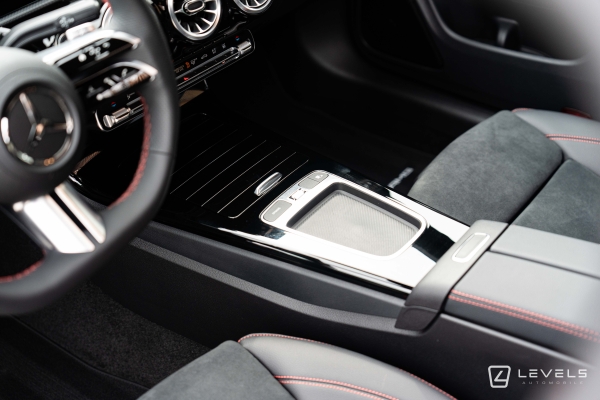Mercedes CLA Coupe Facelift 250e AMG LINE 8G-DCT