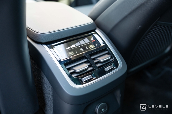  Volvo VOLVO XC90 T8 310 + 145 ch RECHARGE Ultimate Bright 7 Places AWD 