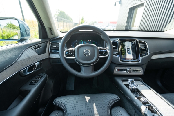  Volvo VOLVO XC90 T8 310 + 145 ch RECHARGE Ultimate Bright 7 Places AWD 
