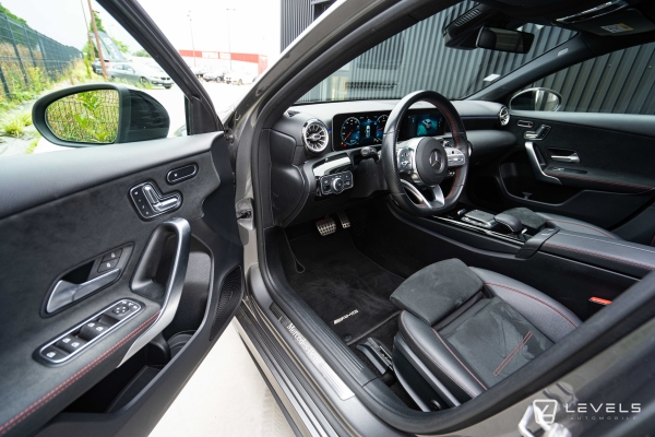 Mercedes CLASSE A 200D AMG LINE 7G-DCT