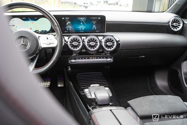 Mercedes CLASSE A 200D AMG LINE 7G-DCT