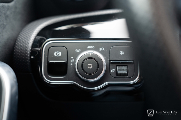 Mercedes CLASSE A 200D AMG LINE 7G-DCT