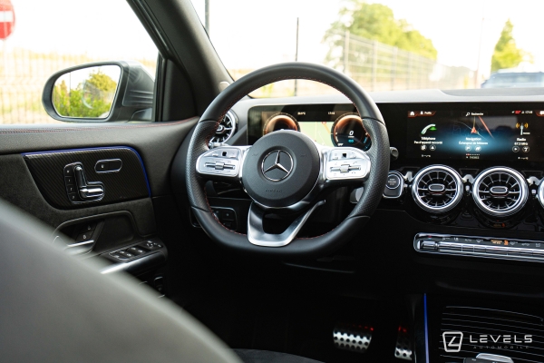Mercedes GLA 250E AMG LINE 8G-DCT