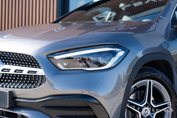 Mercedes GLA 250E AMG LINE 8G-DCT