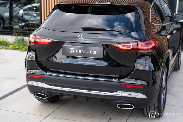 Mercedes GLA 250E AMG LINE 8G-DCT