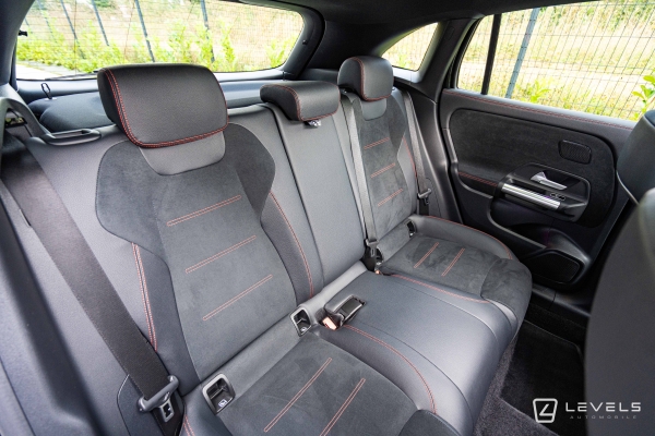 Mercedes GLA 250E AMG LINE 8G-DCT