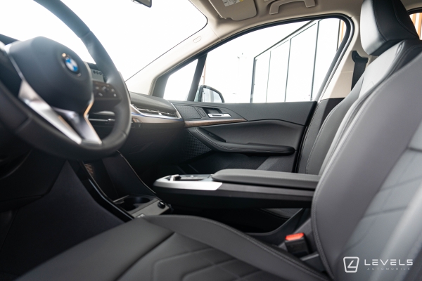 BMW SERIE 2 ACTIVE TOURER 220i LUXURY 170 CH DKG7 