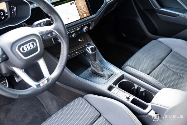 Audi Q3 45 TFSIe 245CH S-Line S TRONIC 6