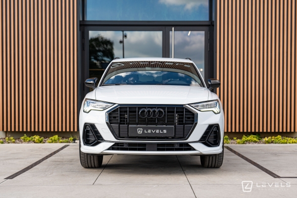 Audi Q3 45 TFSIe 245CH S-Line S TRONIC 6