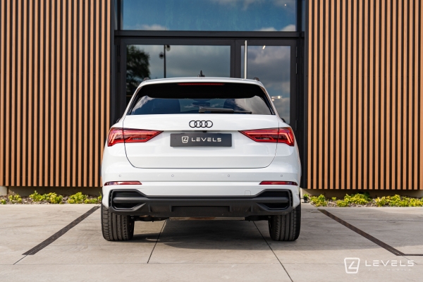 Audi Q3 45 TFSIe 245CH S-Line S TRONIC 6