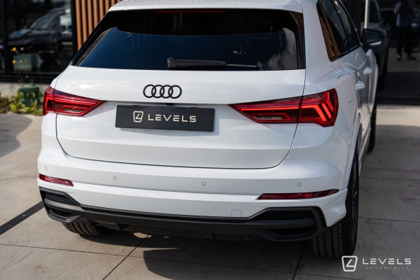 Audi Q3 45 TFSIe 245CH S-Line S TRONIC 6