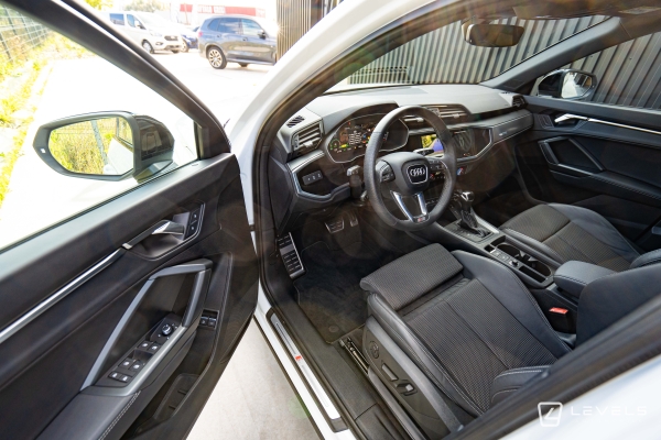 Audi Q3 45 TFSIe 245CH S-Line S TRONIC 6