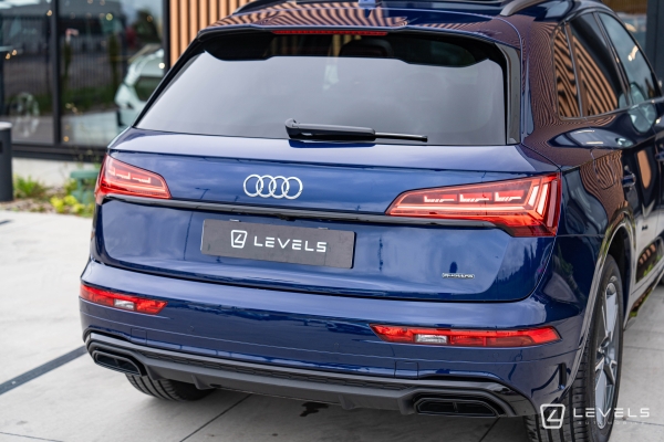Audi Q5 55 TFSIe 367 CH QUATTRO S LINE S-TRONIC 
