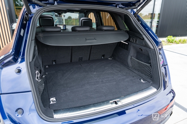 Audi Q5 55 TFSIe 367 CH QUATTRO S LINE S-TRONIC 