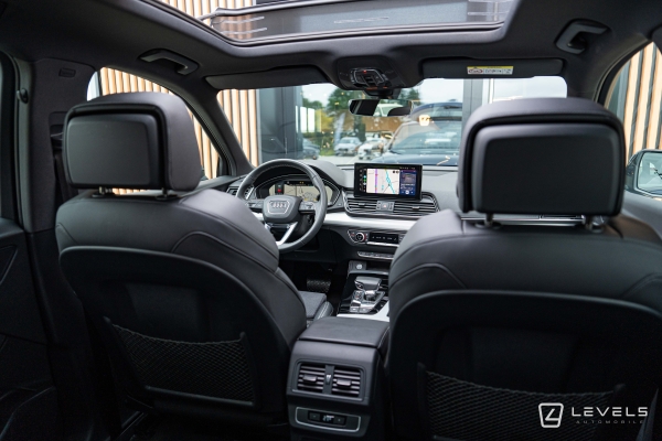 Audi Q5 55 TFSIe 367 CH QUATTRO S LINE S-TRONIC 