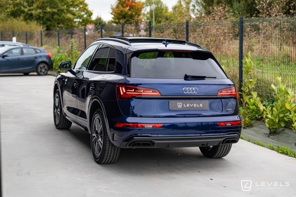Audi Q5 55 TFSIe 367 CH QUATTRO S LINE S-TRONIC 