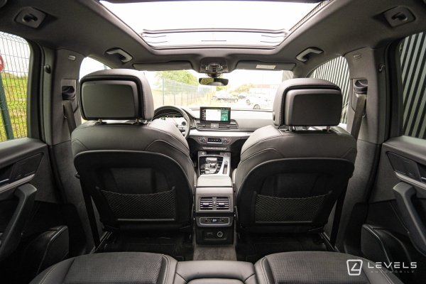 Audi Q5 55 TFSIe 367 CH QUATTRO S LINE S-TRONIC 