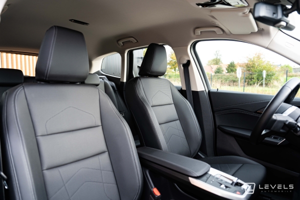 BMW X1 18i  sDrive 136CH xLine First Edition DKG7