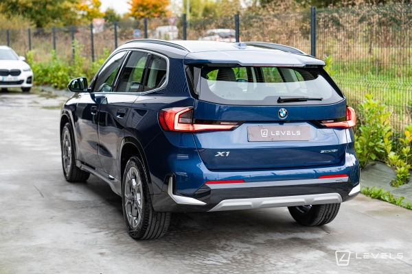 BMW X1 18i  sDrive 136CH xLine First Edition DKG7