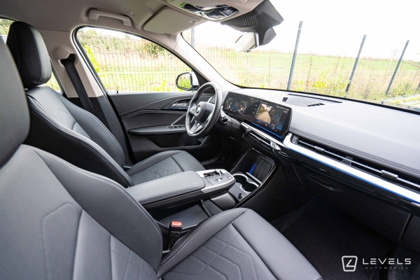BMW X1 18i  sDrive 136CH xLine First Edition DKG7