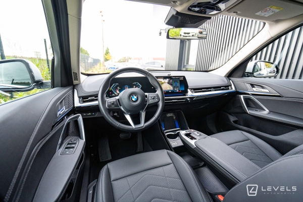 BMW X1 18i  sDrive 136CH xLine First Edition DKG7