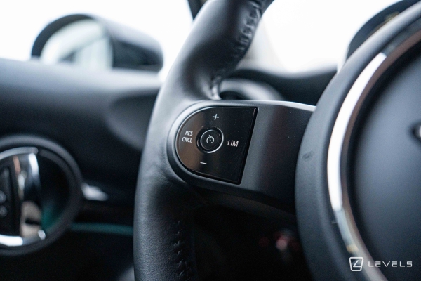 MINI COOPER ELECTRIC SE CAMDEN 184 CH BVA