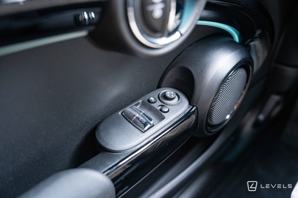 MINI COOPER ELECTRIC SE CAMDEN 184 CH BVA