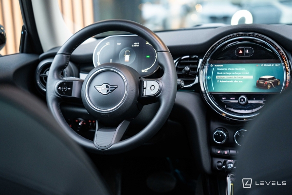 MINI COOPER ELECTRIC SE CAMDEN 184 CH BVA