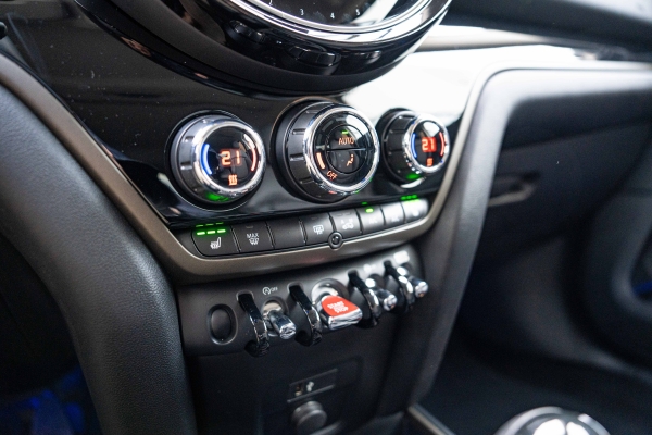 MINI COUNTRYMAN COOPER 136 ch BVA7