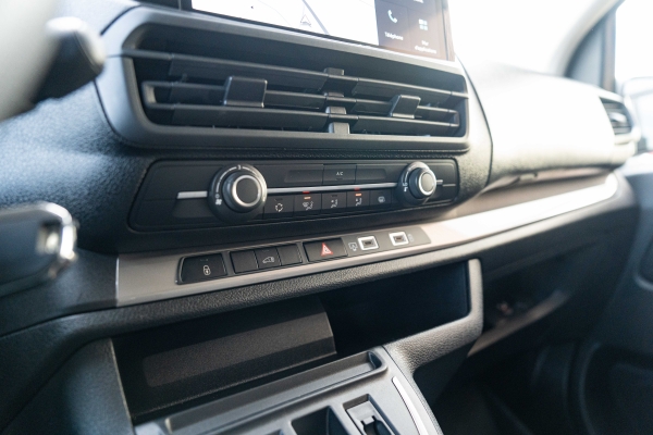 Utilitaire Citröen Jumpy M 2.0L 145ch EAT8  