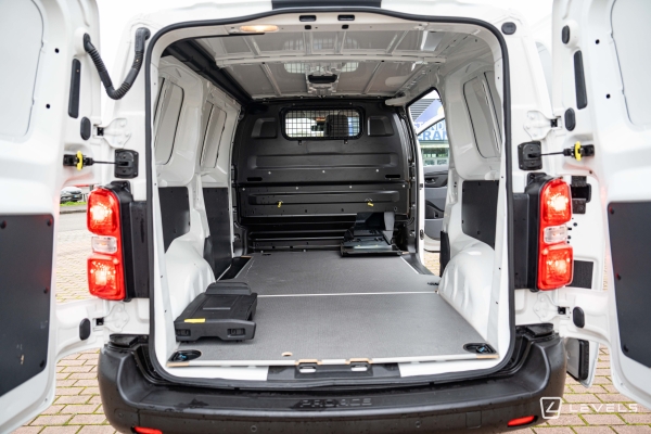 Utilitaire TOYOTA PROACE MEDIUM 2.0 D4D BUSINESS PACK ACCESS