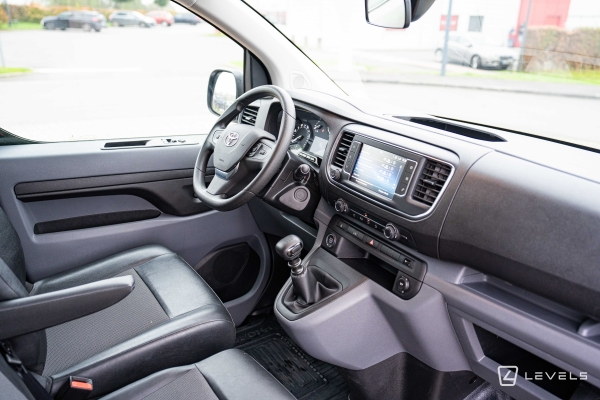 Utilitaire TOYOTA PROACE MEDIUM 2.0 D4D BUSINESS PACK ACCESS