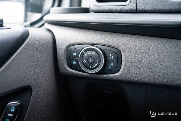 Utilitaire FORD TRANSIT CUSTOM L1H1 2.0 ECOBLUE 130 CH TREND BUSINESS