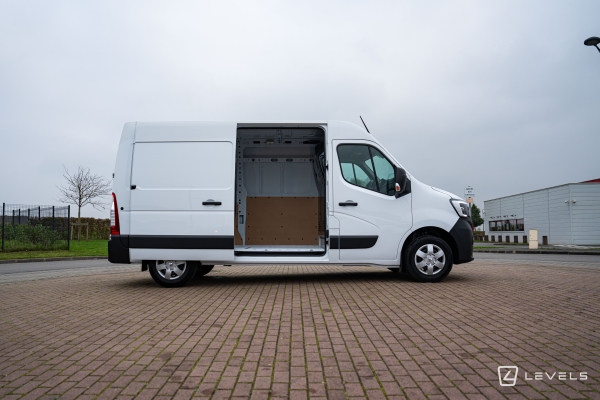 Utilitaire RENAULT FOURGON MASTER 3 GRAND CONFORT L2H2 DCI 150