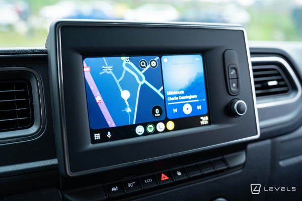 Utilitaire RENAULT FOURGON MASTER 3 GRAND CONFORT L2H2 DCI 150