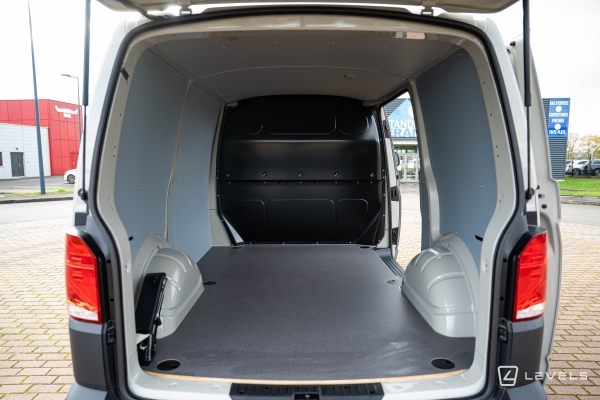 Utilitaire VOLKSWAGEN TRANSPORTER FOURGON T6 2.0 TDI 150 DSG