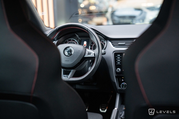 Skoda Octavia RS 230 Ch BVM6